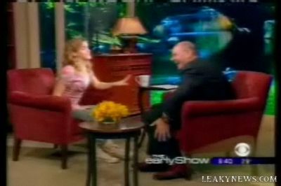 Normal_early show 2005 287